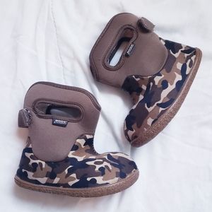 Toddler Camo Bogs